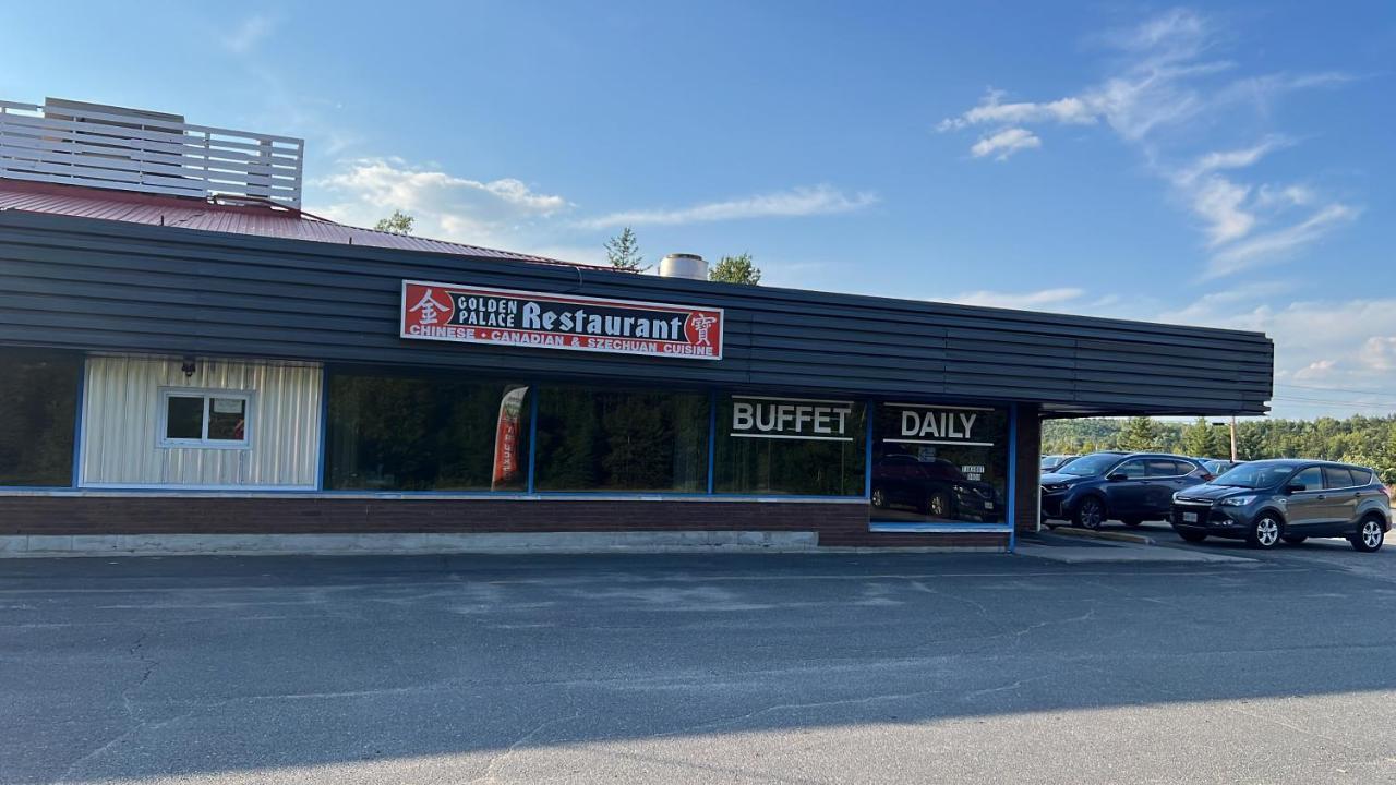 Lively Inn And Suites - Sudbury Naughton Exteriér fotografie